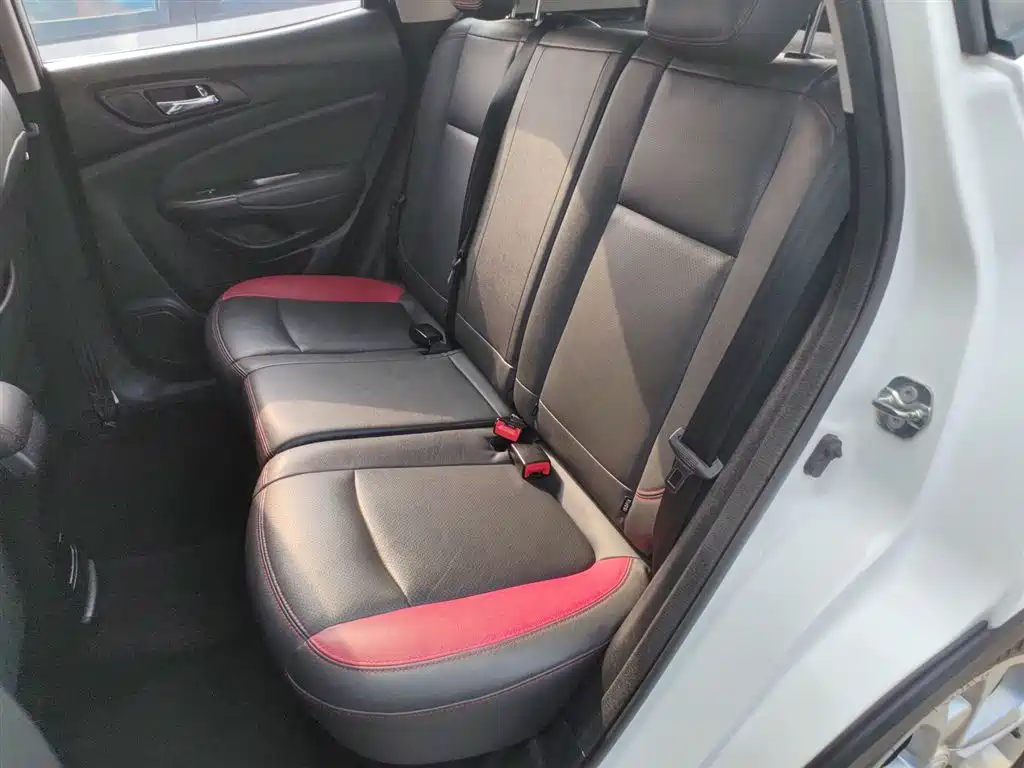 Changan CS15 2017 2016 1.5L Automatic Fashion