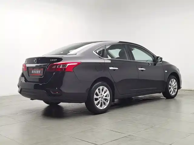 Nissan Sylphy 2022 Classic 1.6XL CVT Premium Edition — фото 2