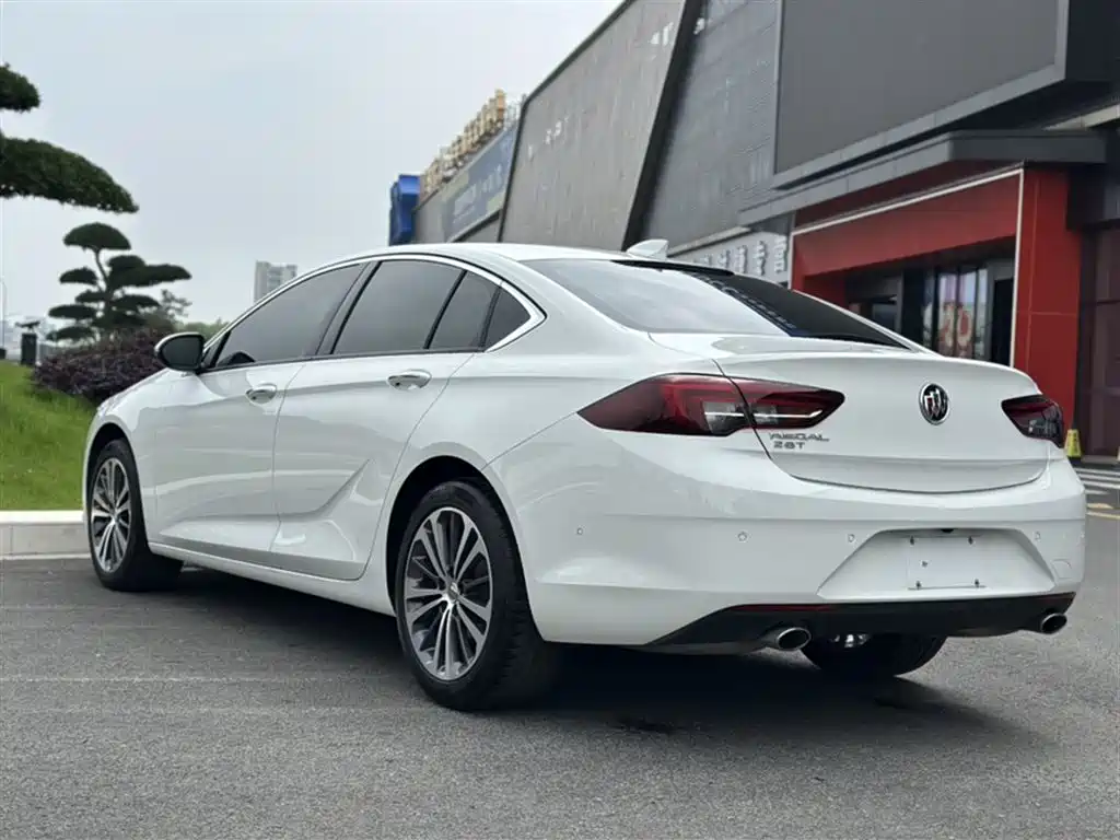 Buick Regal 2019 28T Premium China VI фото 6