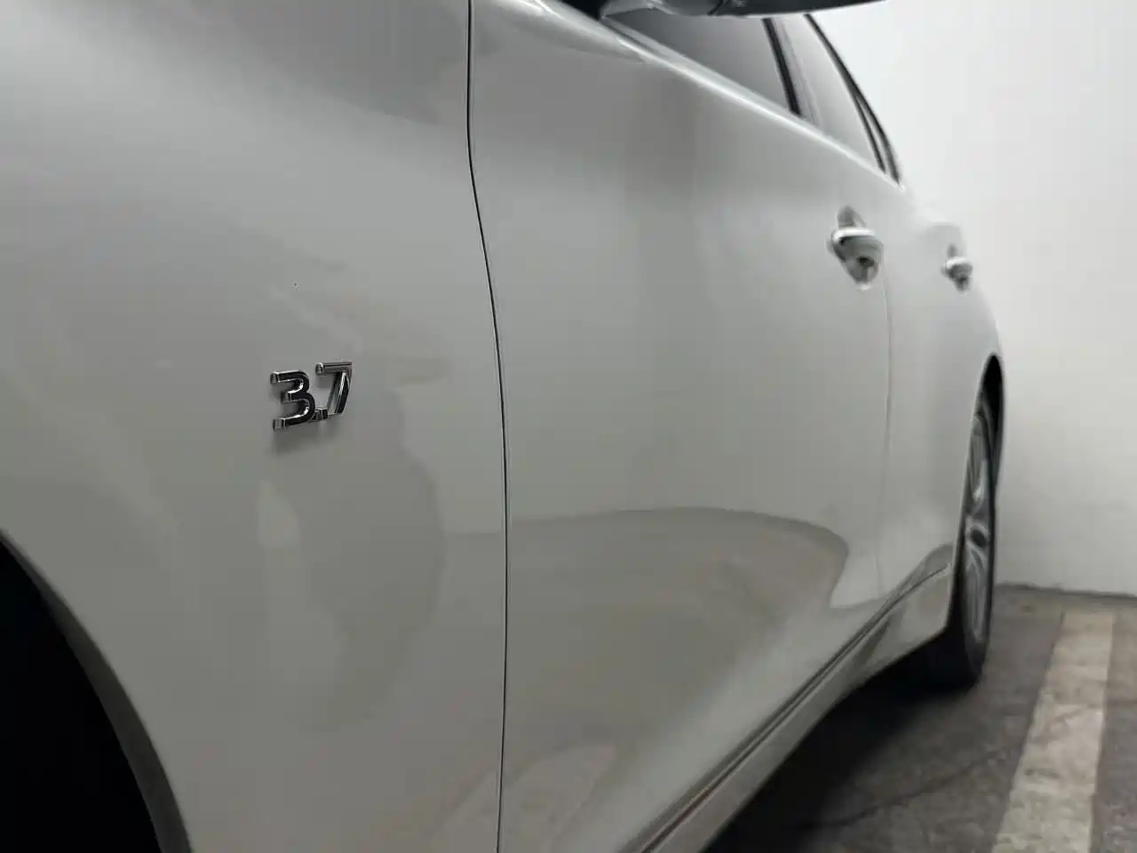 Infiniti Q50 2016 2014 3.7L Comfort Edition