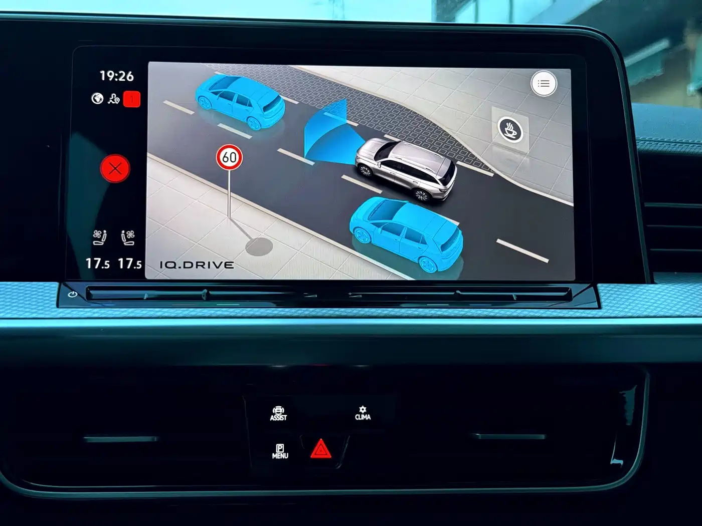 Volkswagen Talagon 2024 380TSI 4WD R-Line Cruise Shared Edition фото 8
