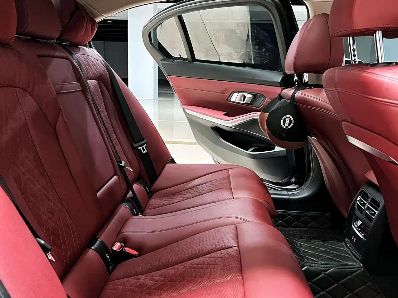 Фото 9 - BMW 3 Series