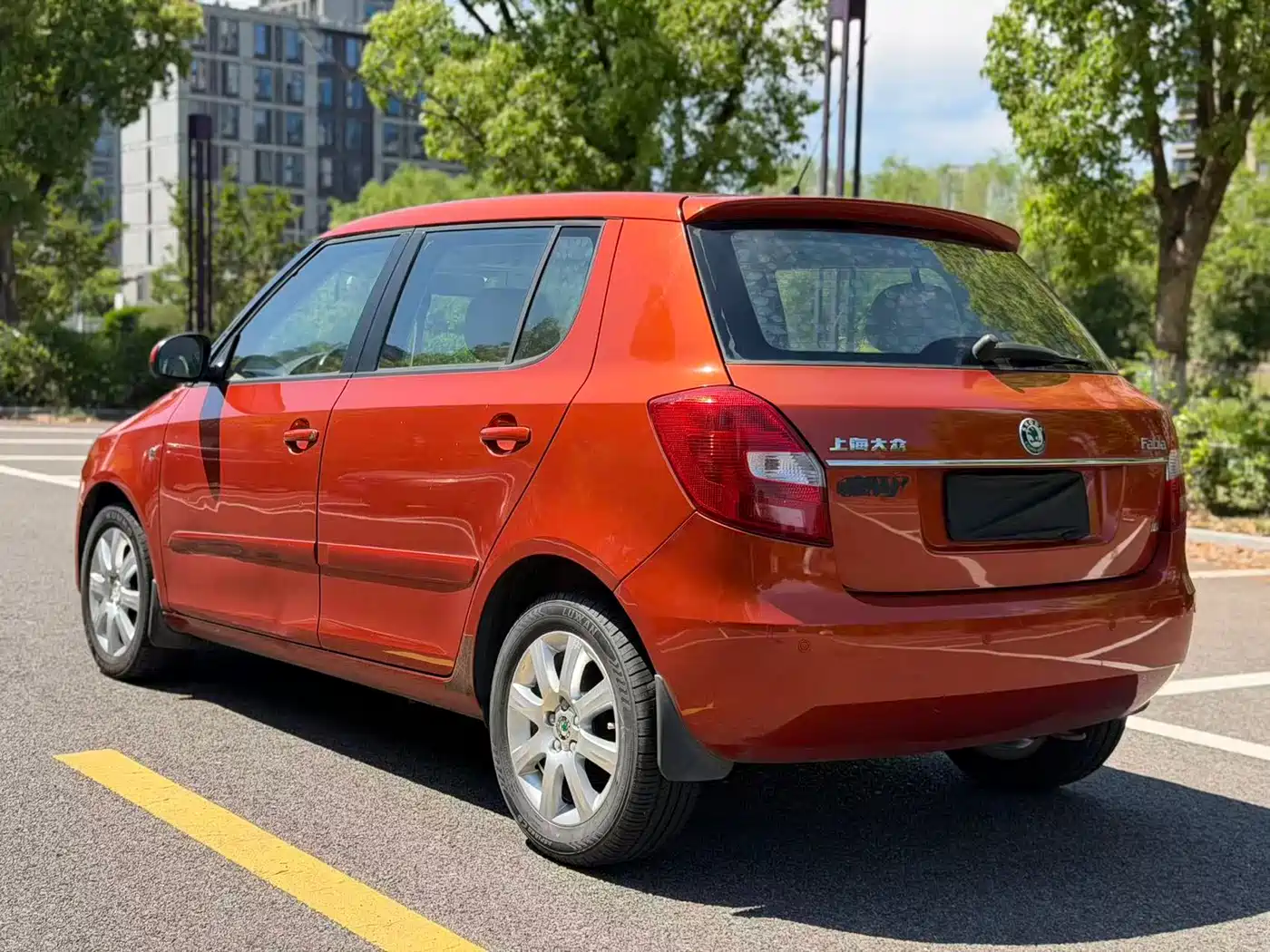 Škoda Fabia 2009 Model 1.6L Automatic JingLing Edition фото 9