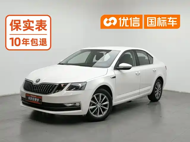 Škoda Octavia 2019 1.5L Manual Comfort Edition — фото 1