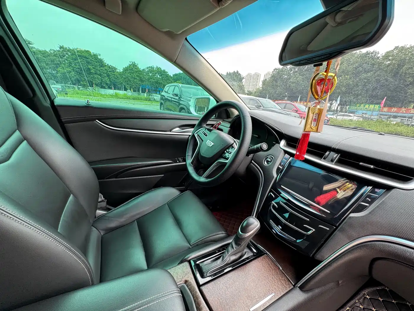 Cadillac XTS 2018 28T Technology фото 10