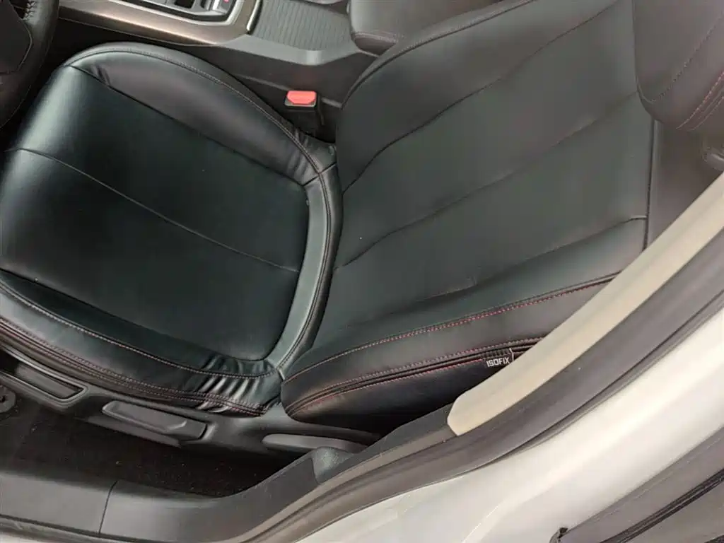 Peugeot 408 2018 Facelift 350THP Automatic Luxury фото 15