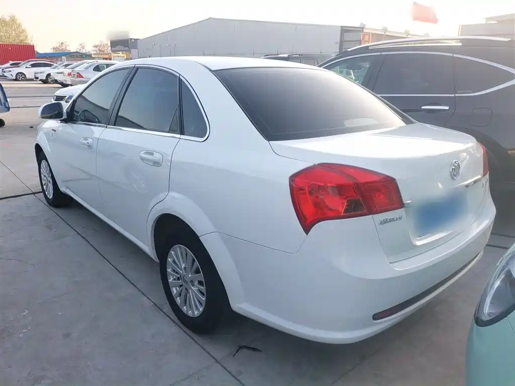 Buick Excelle 2015 1.5L Automatic Classic фото 5