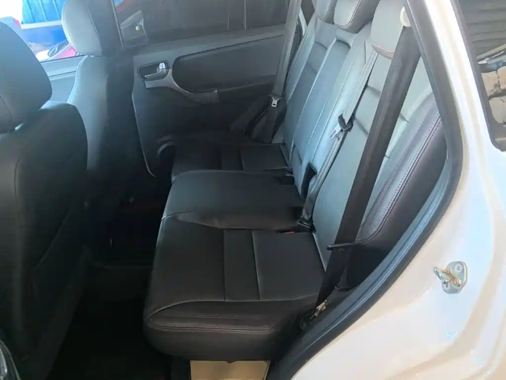 Chery Tiggo 3 2016 2015 1.6L Manual Zhi Shang Memorial Edition