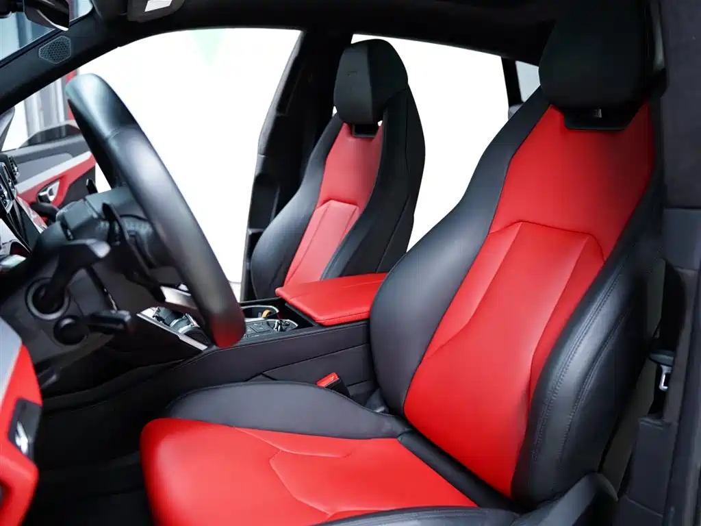 Lamborghini Urus 2018 4.0T V8 фото 27