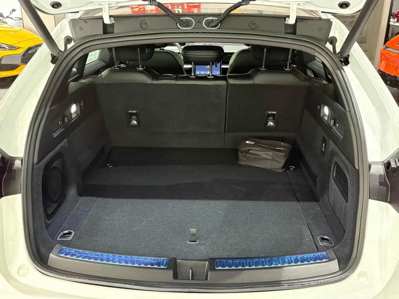 Nezha Auto Nezha S Shooting Brake 2026 2024 Model Range Extender 300 Standard