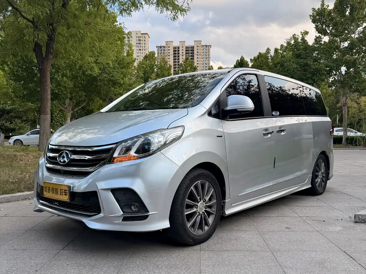 SAIC Maxus Maxus G10 2018 2018 PLUS 2.0T Automatic Flagship Edition