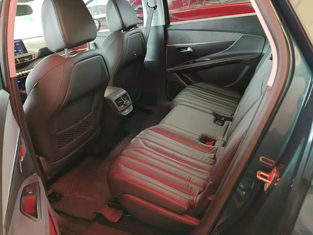 Peugeot 5008 2018 2017 380THP 7-seat Luxury Edition