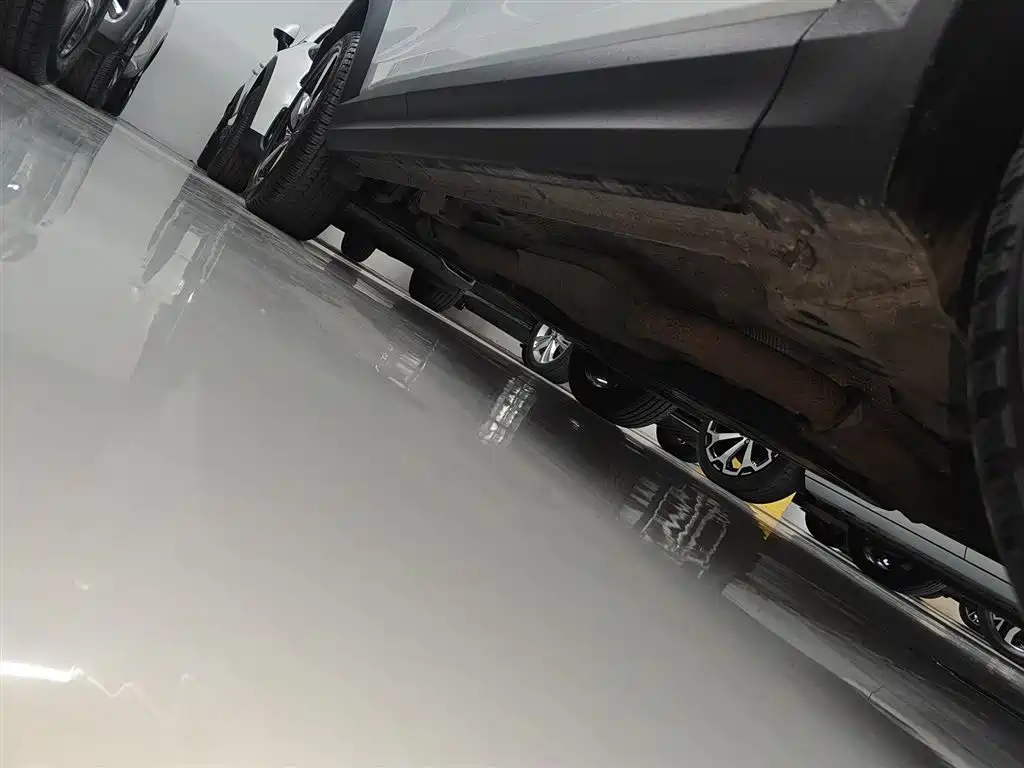 Lynk & Co 06 EM-P 2020 PHEV Plus фото 19