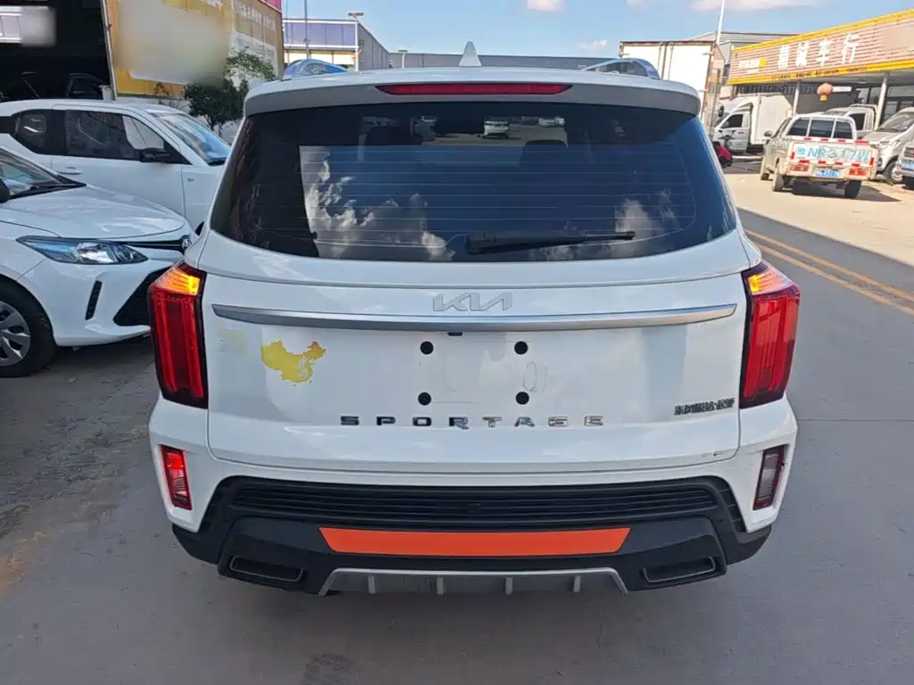 Фото 6 - Kia Sportage