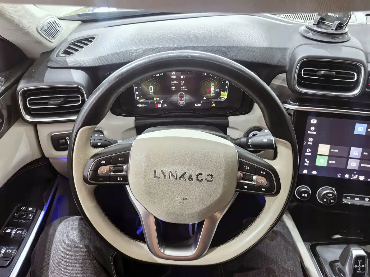 Lynk & Co 02 2021 2021 2.0TD Automatic 2WD Shine Champion Edition