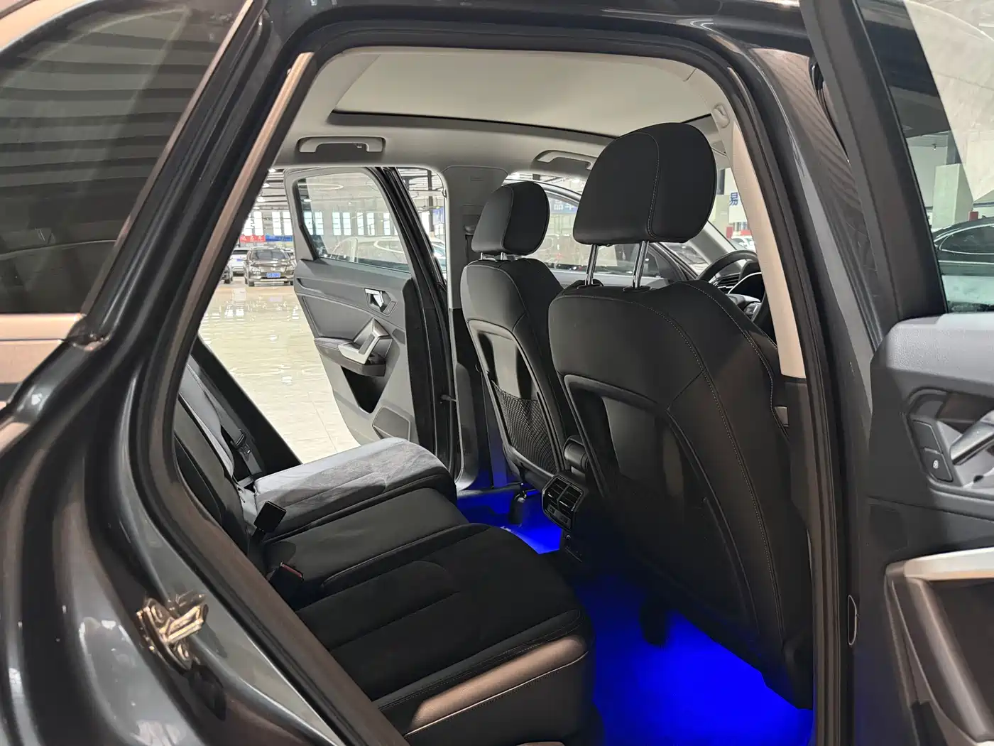 Audi Q3 2022 35 TFSI Fashion Dynamic фото 10