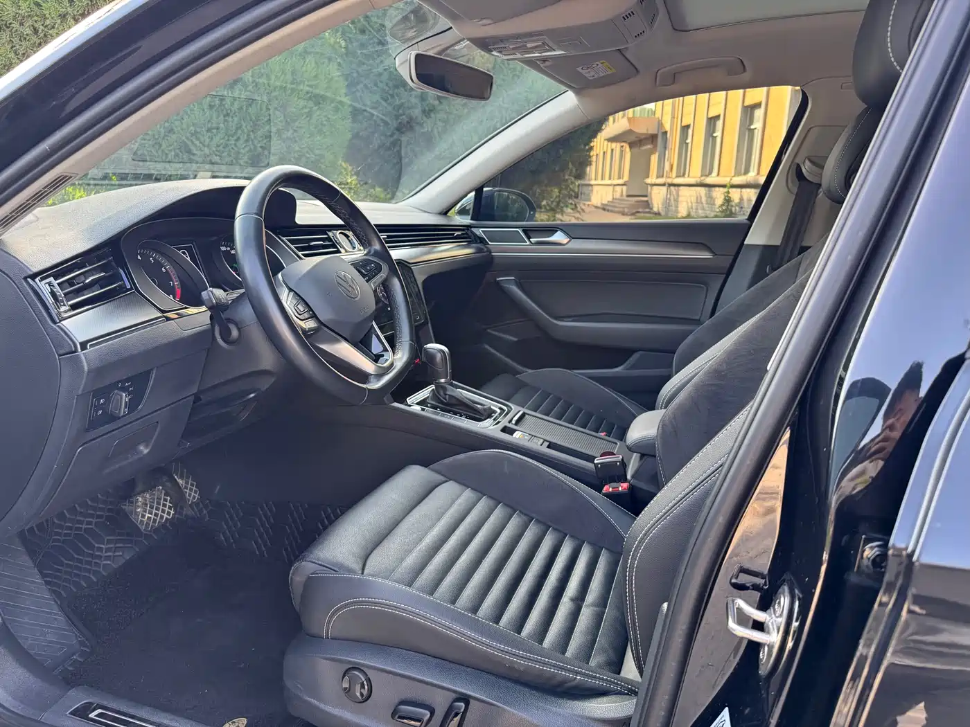 Volkswagen Magotan 2020 330TSI DSG Leading фото 4