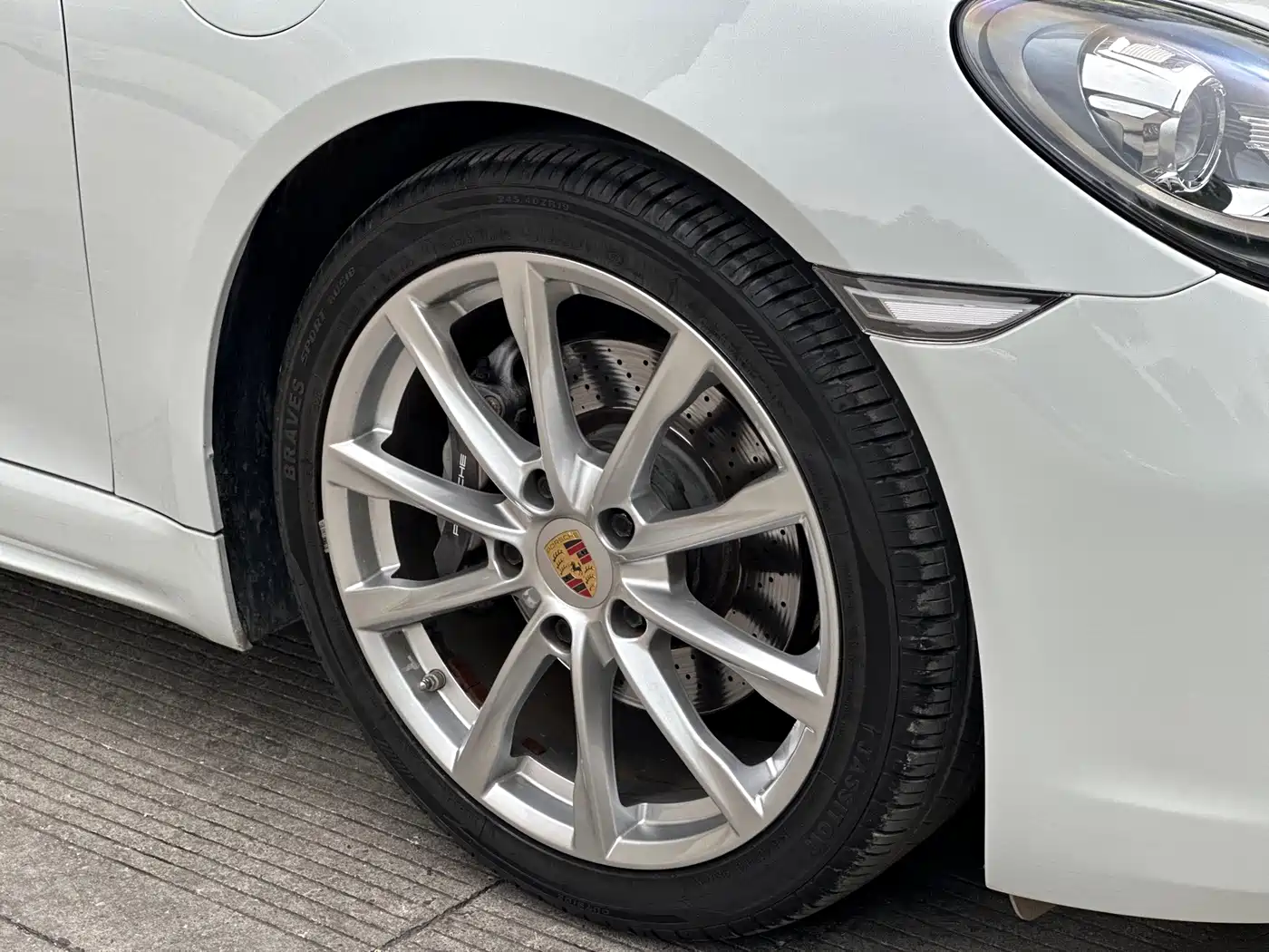 Porsche 718 2016 Cayman 2.0T фото 15