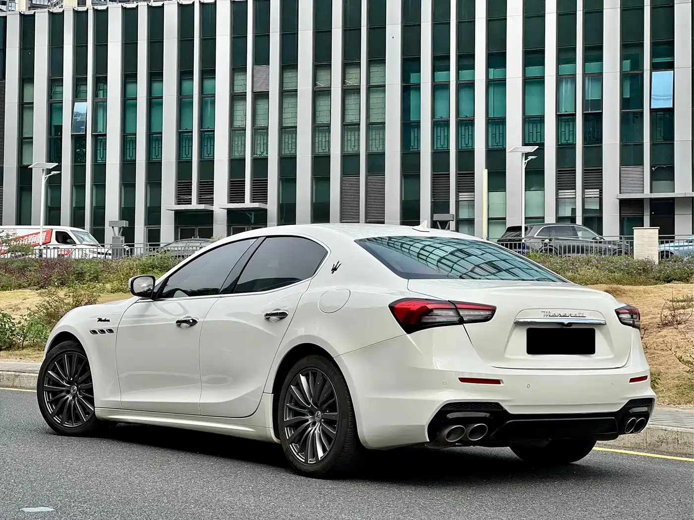 Maserati Ghibli 2022 3.0T Modena фото 9