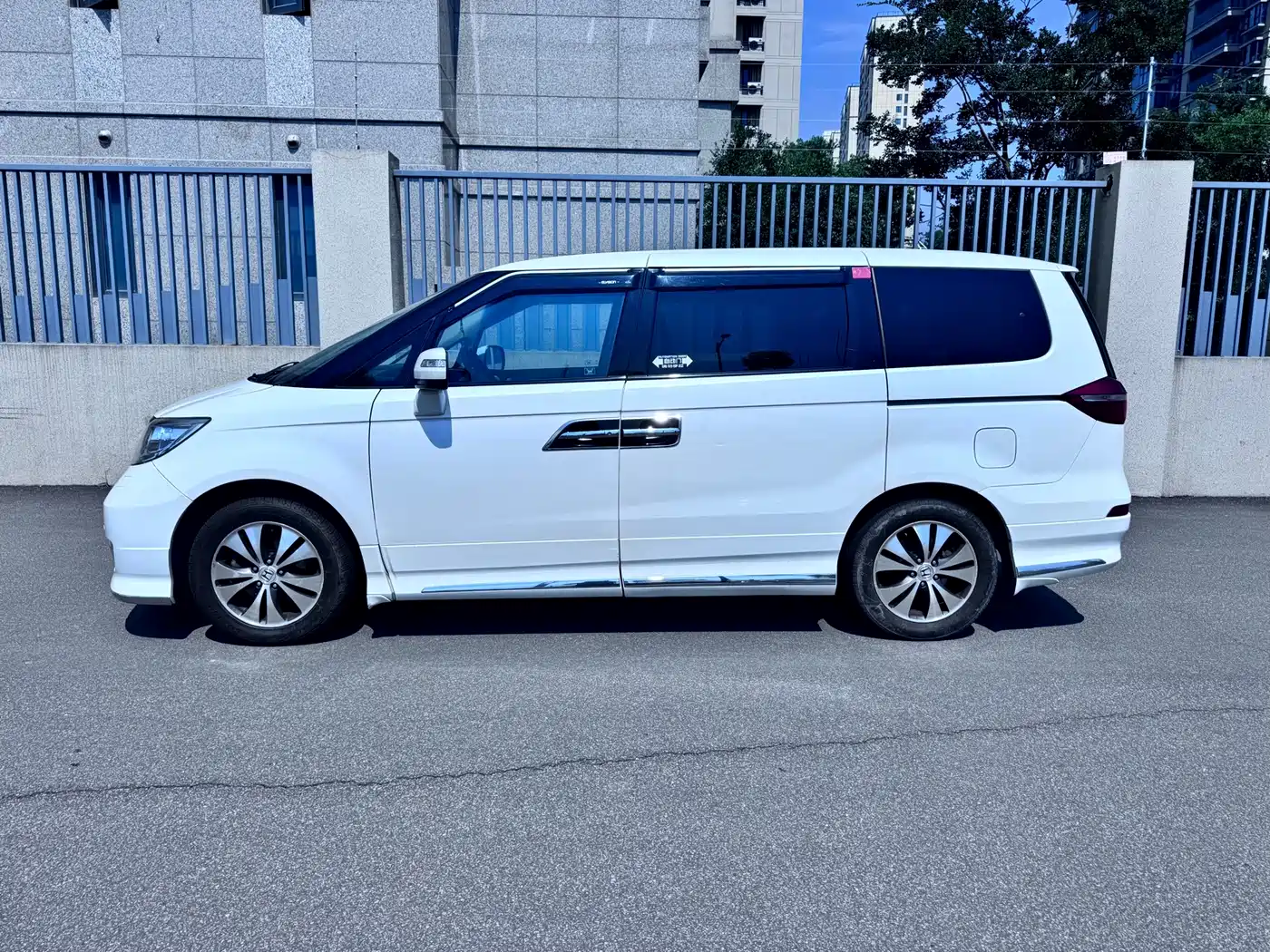 Honda Elysion 2012 2012 2.4L VTi Luxury Edition