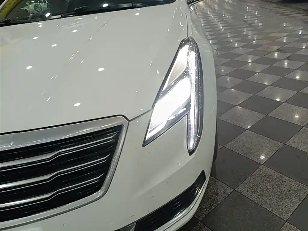 Cadillac XTS 2018 28T Technology фото 15