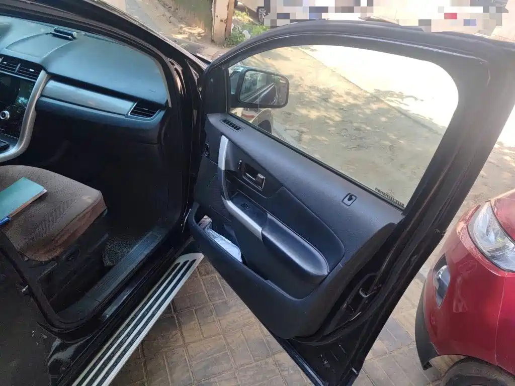 Ford Edge (Import) 2014 2012 2.0T Elite Sunroof Edition