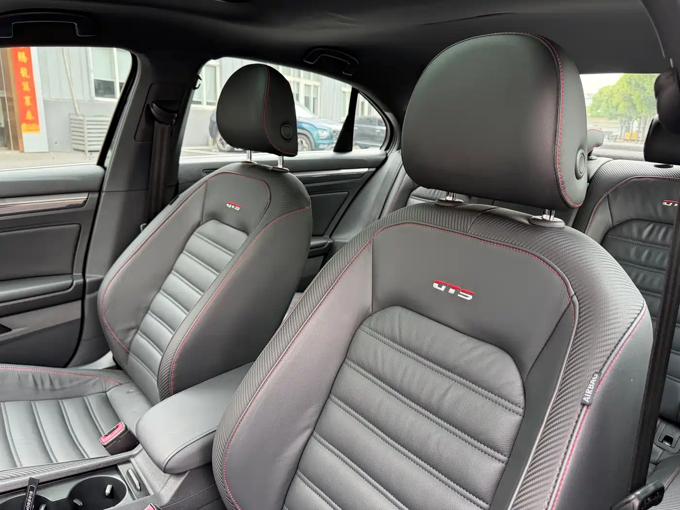 Volkswagen Lamando 2017 2.0T GTS фото 15