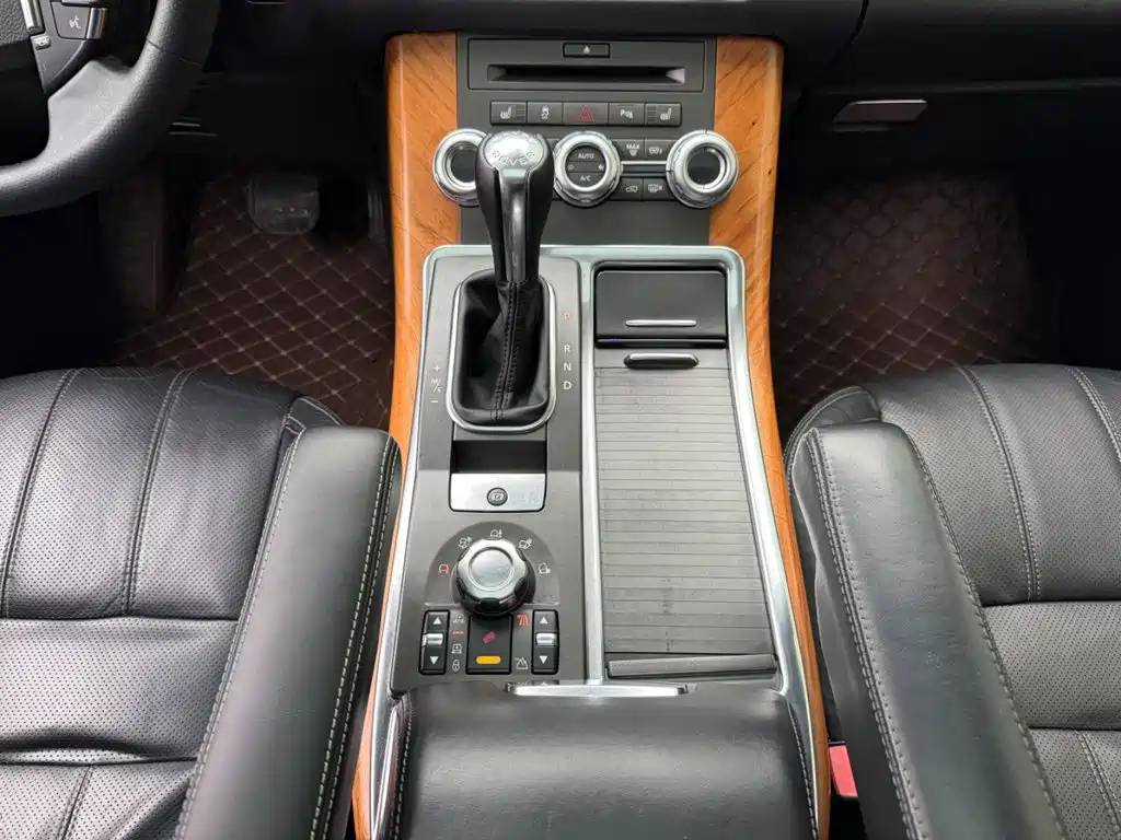 Land Rover Range Rover Sport 2010 2010 3.0 TDV6 HSE Diesel
