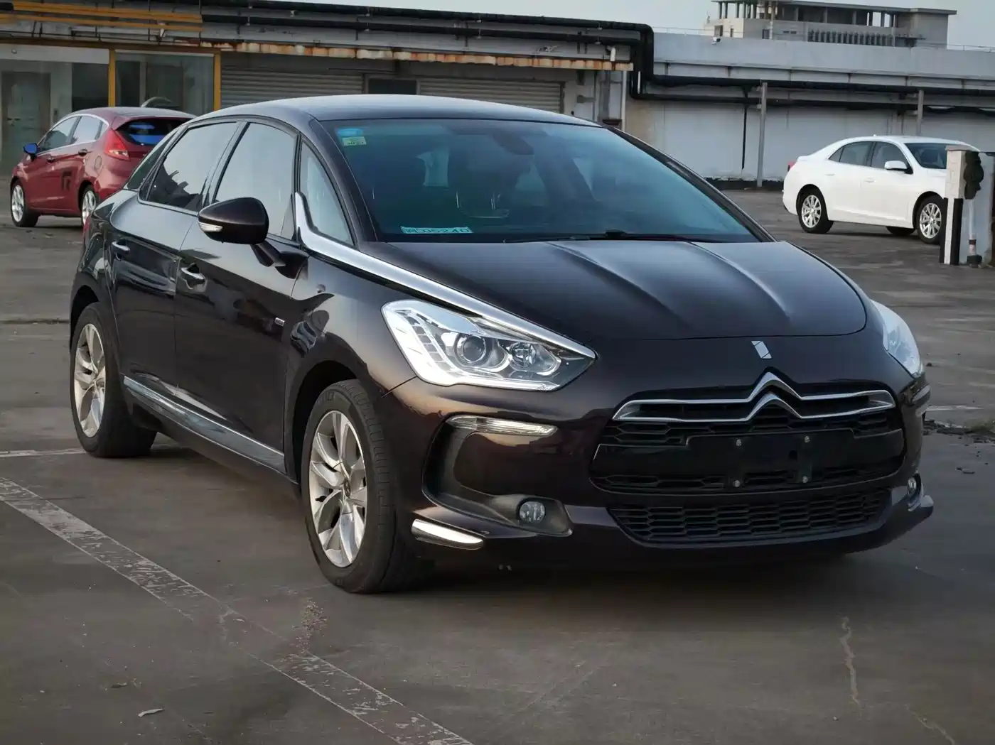 DS 5 2014 2014 1.6T Luxury THP160