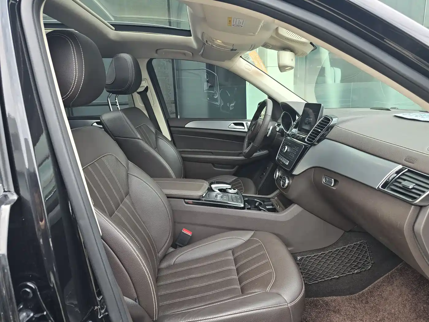 Mercedes-Benz GLS 2018 Facelift GLS 320 4MATIC фото 18