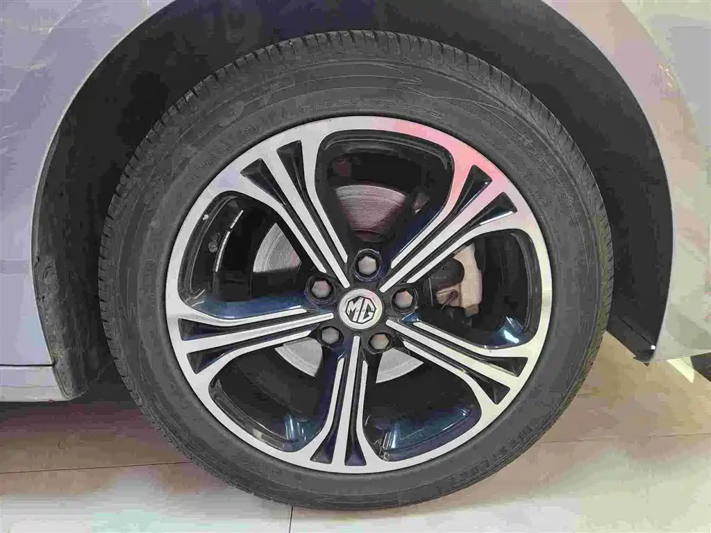 Фото 18 - MG MG6