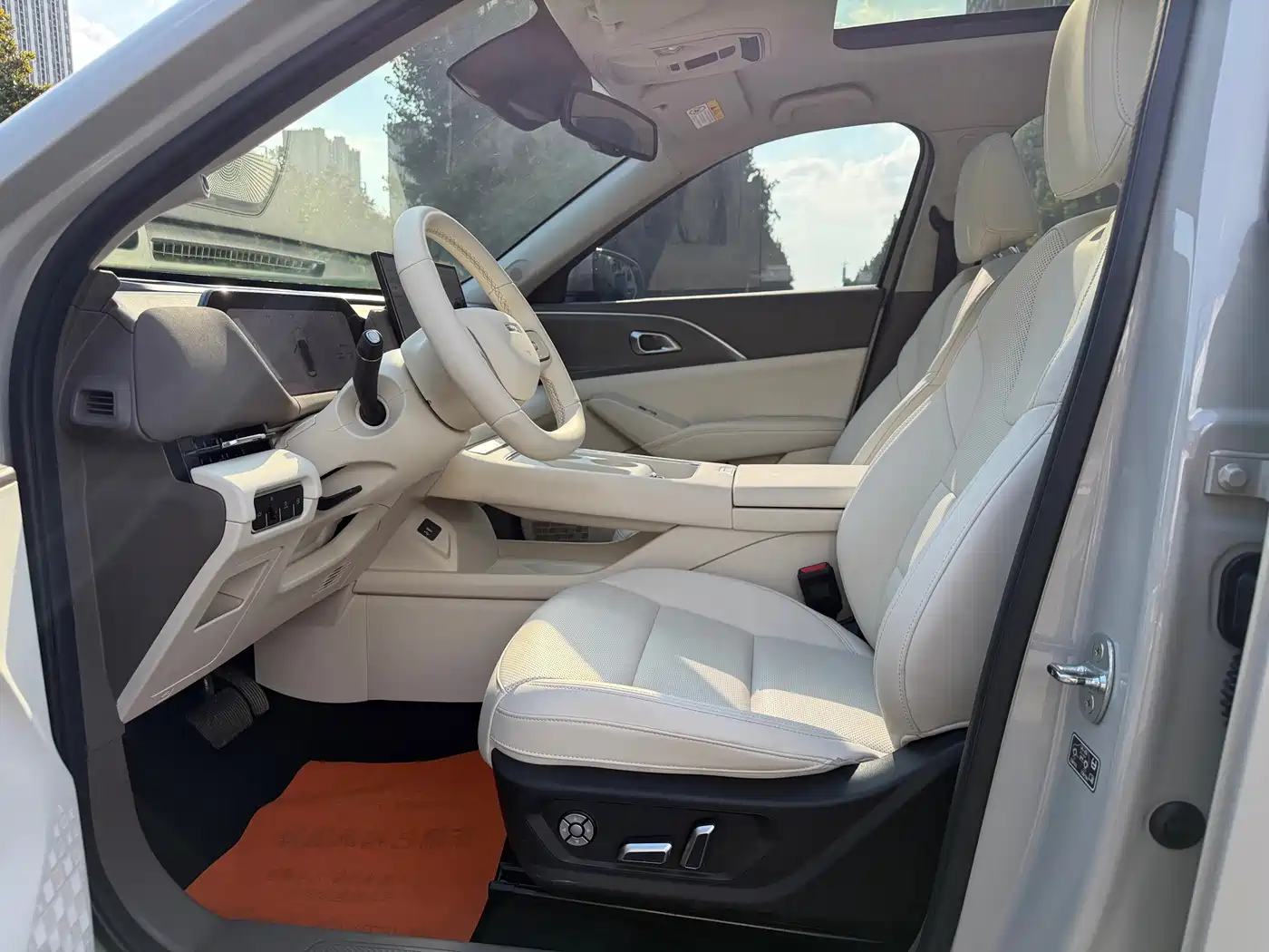 Photo 8 - Haval Xiaolong MAX