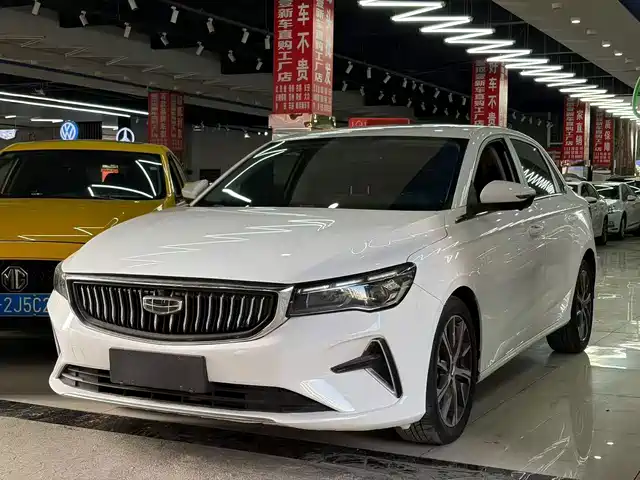 Geely Emgrand 1.5L CVT, Премиум, 4-е поколение