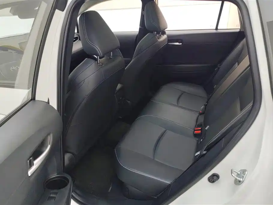 Toyota Frontlander 2023 2.0L Smart Hybrid Dual Engine Prestige Edition фото 11