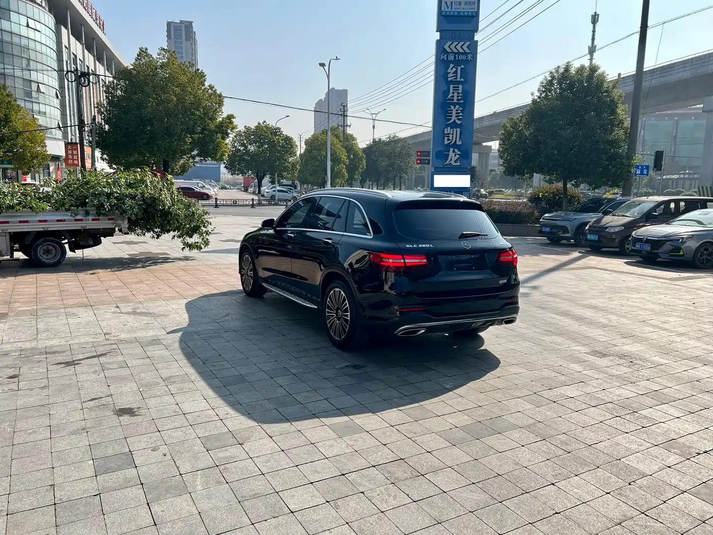 Mercedes-Benz GLC 2019 GLC 260 L 4MATIC Dynamic фото 18