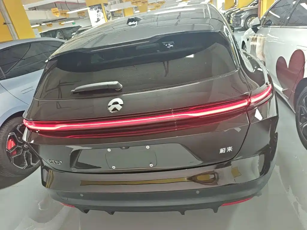 Фото 6 - NIO ET5T