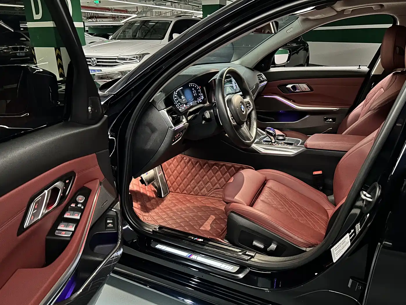 BMW 3 Series 2022 Facelift 325Li M Sport Shadow Edition фото 5