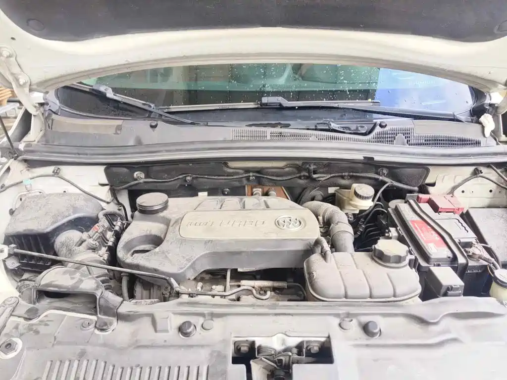 Photo 3 - Buick Encore