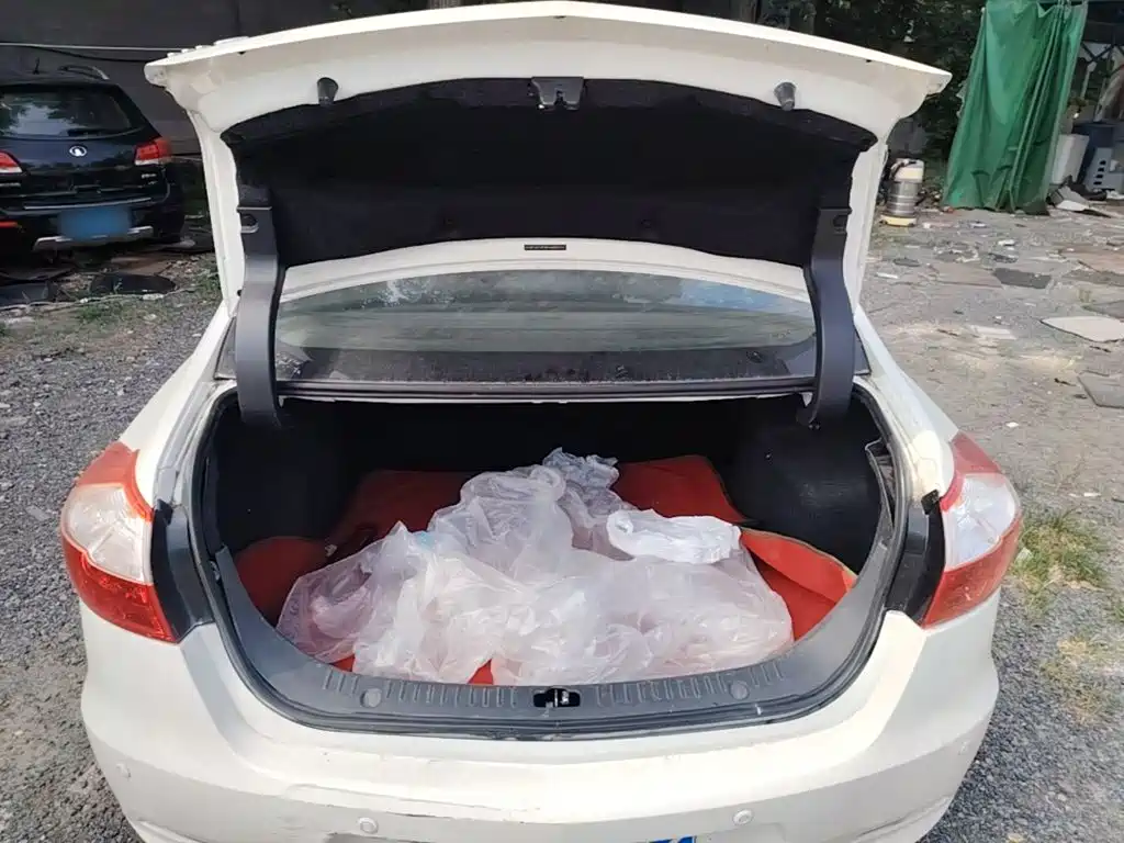Haima M6 2015 2015 1.5T CVT Sport Intelligent