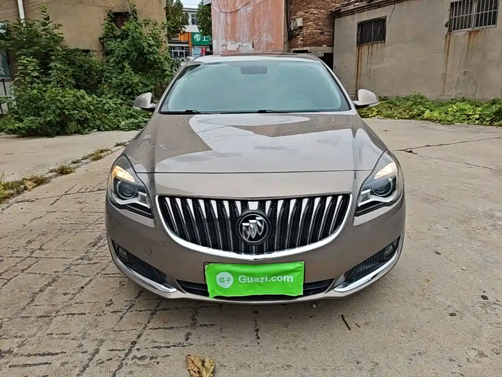 Фото 3 - Buick Regal