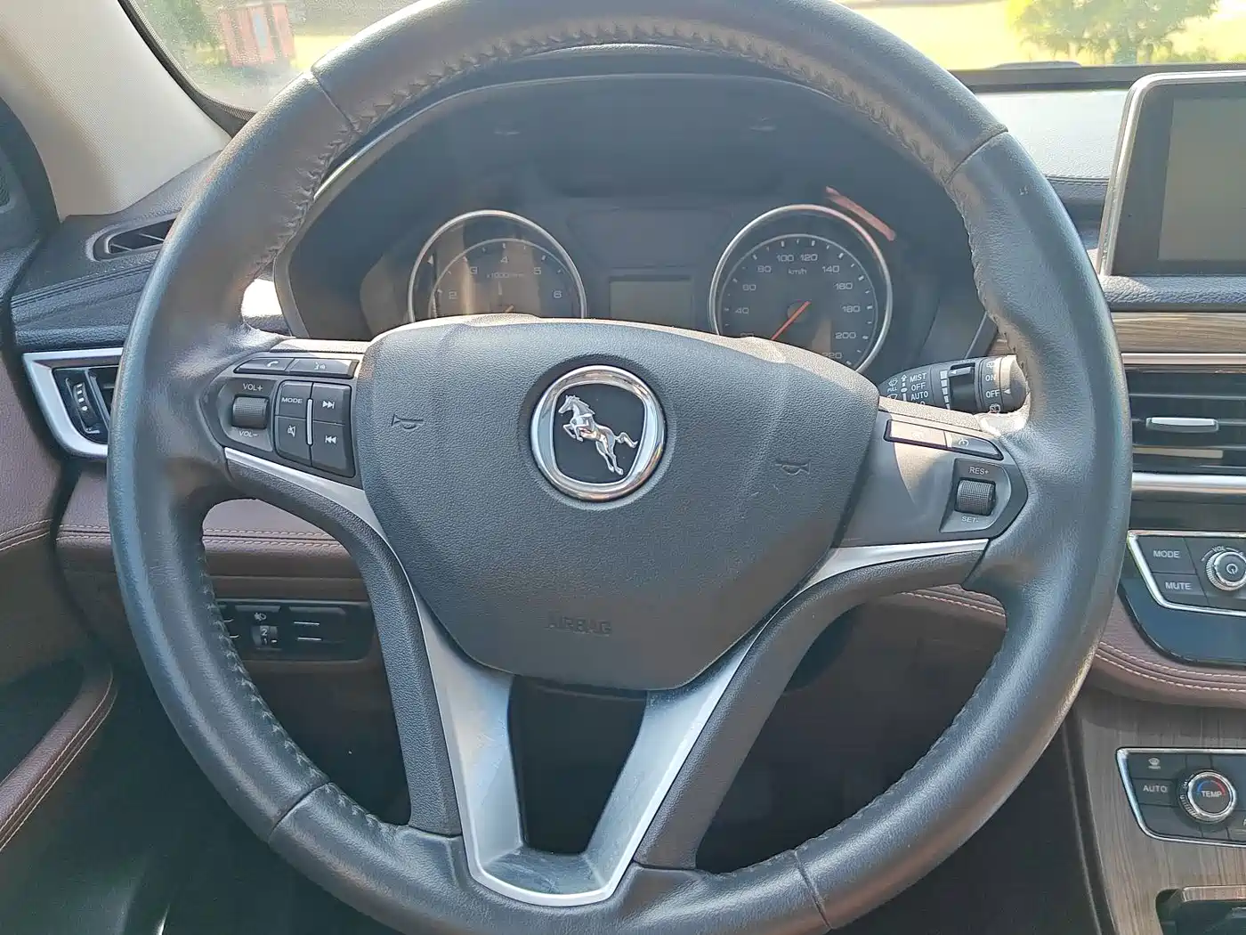 Hanteng Auto Hanteng X5 2019 2018 1.5T CVT Luxury Edition