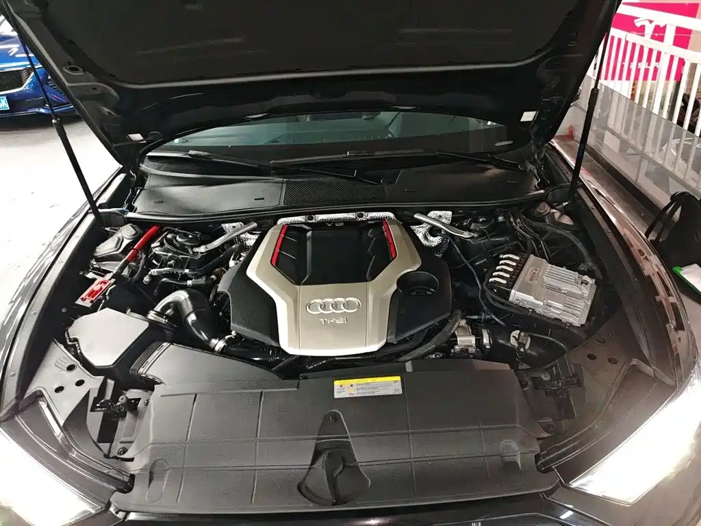 Audi A6 (Import) 2020 allroad quattro Explorer 55 TFSI Premium Off-Road фото 20