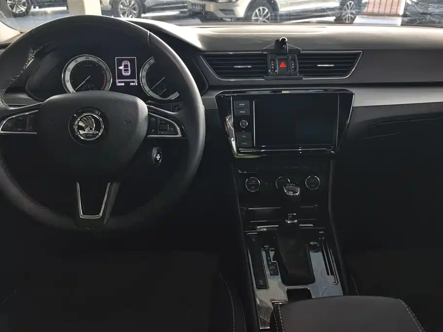 Škoda Superb 2018 TSI280 DSG Comfort (China V) фото 12