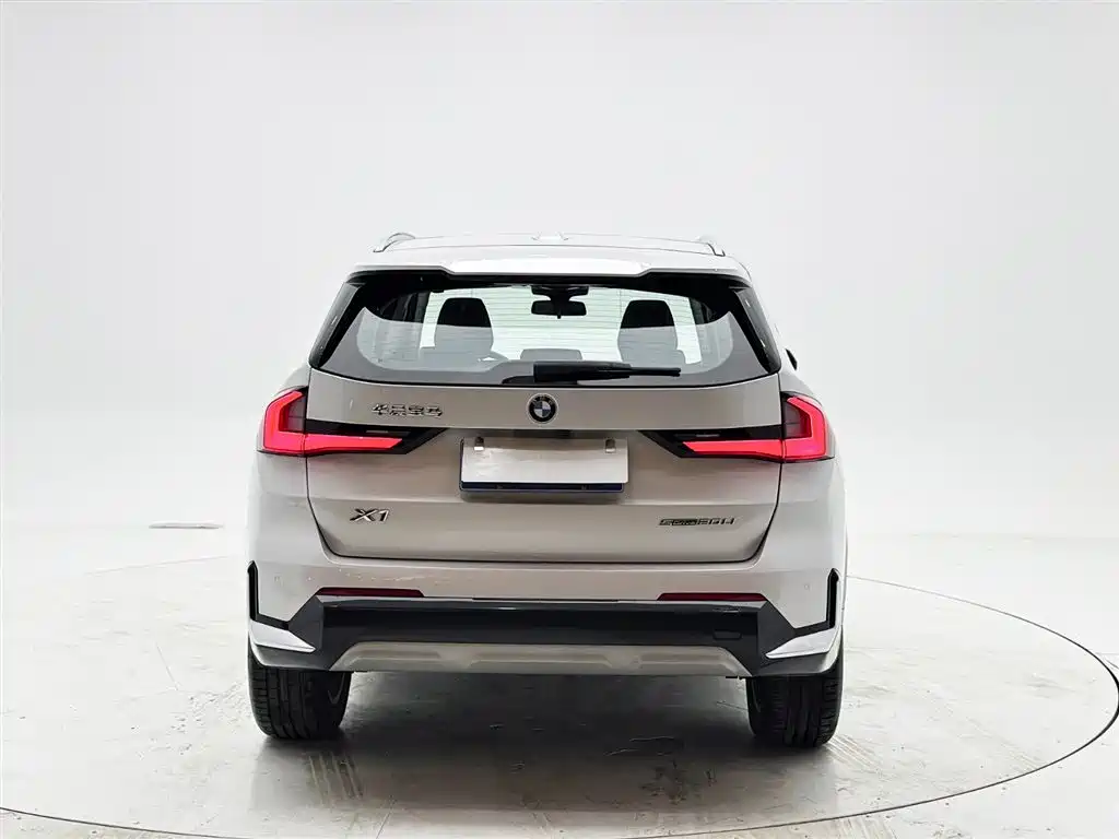 BMW X1 2023 sDrive20Li X Design Package фото 5