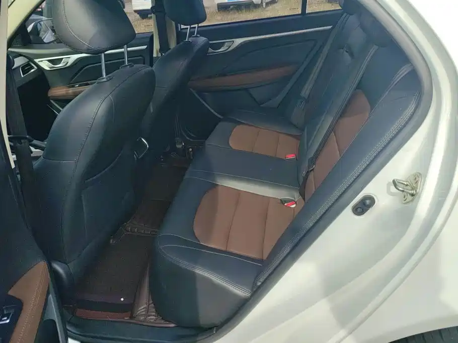 Geely Vision 2019 2019 Upgrade 1.5L CVT Luxury China VI