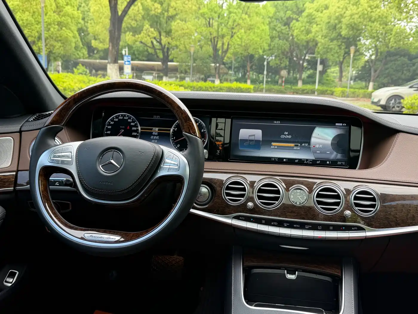 Mercedes-Benz S-Class 2017 S 320 L Business фото 7