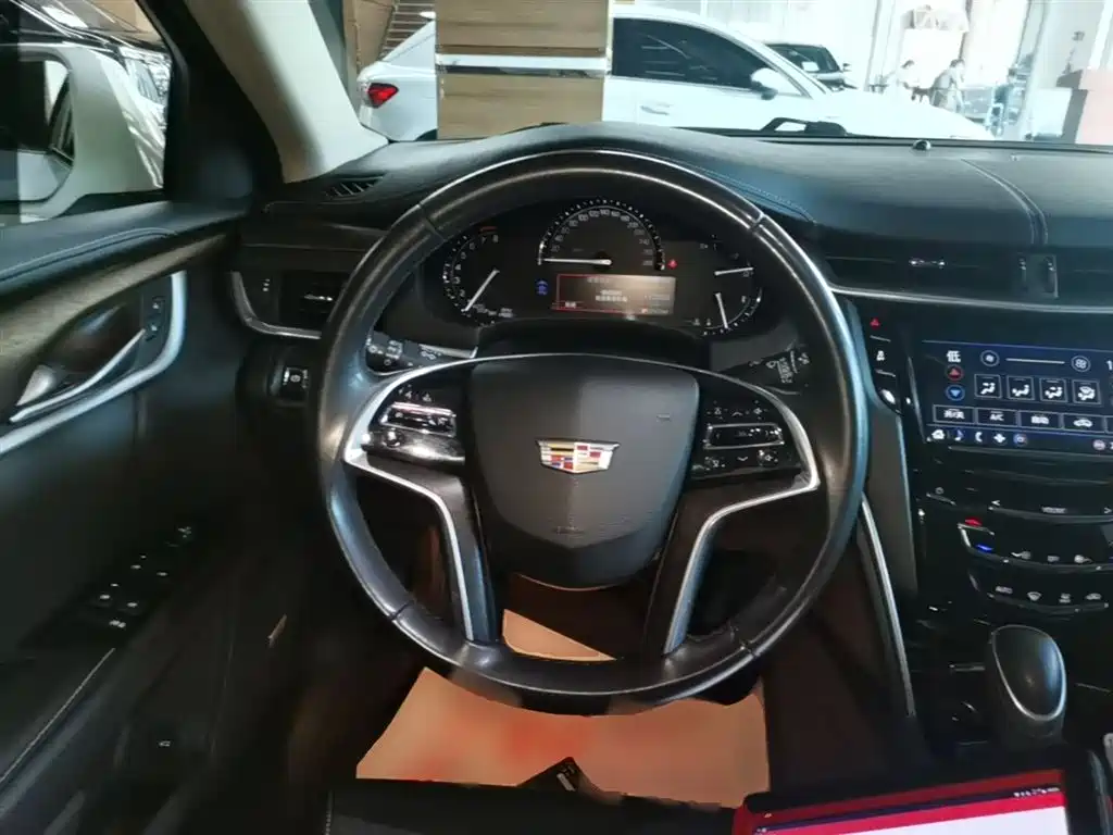 Cadillac XTS 2018 28T Elite фото 11