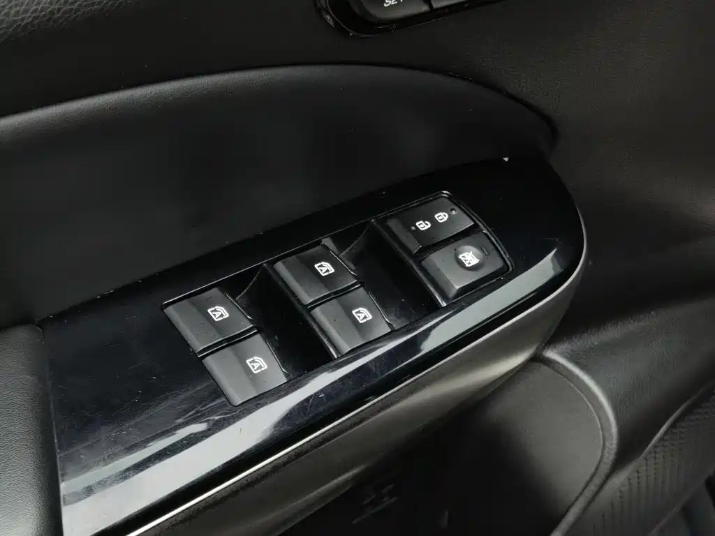GAC Trumpchi GS8, миниатюра 9
