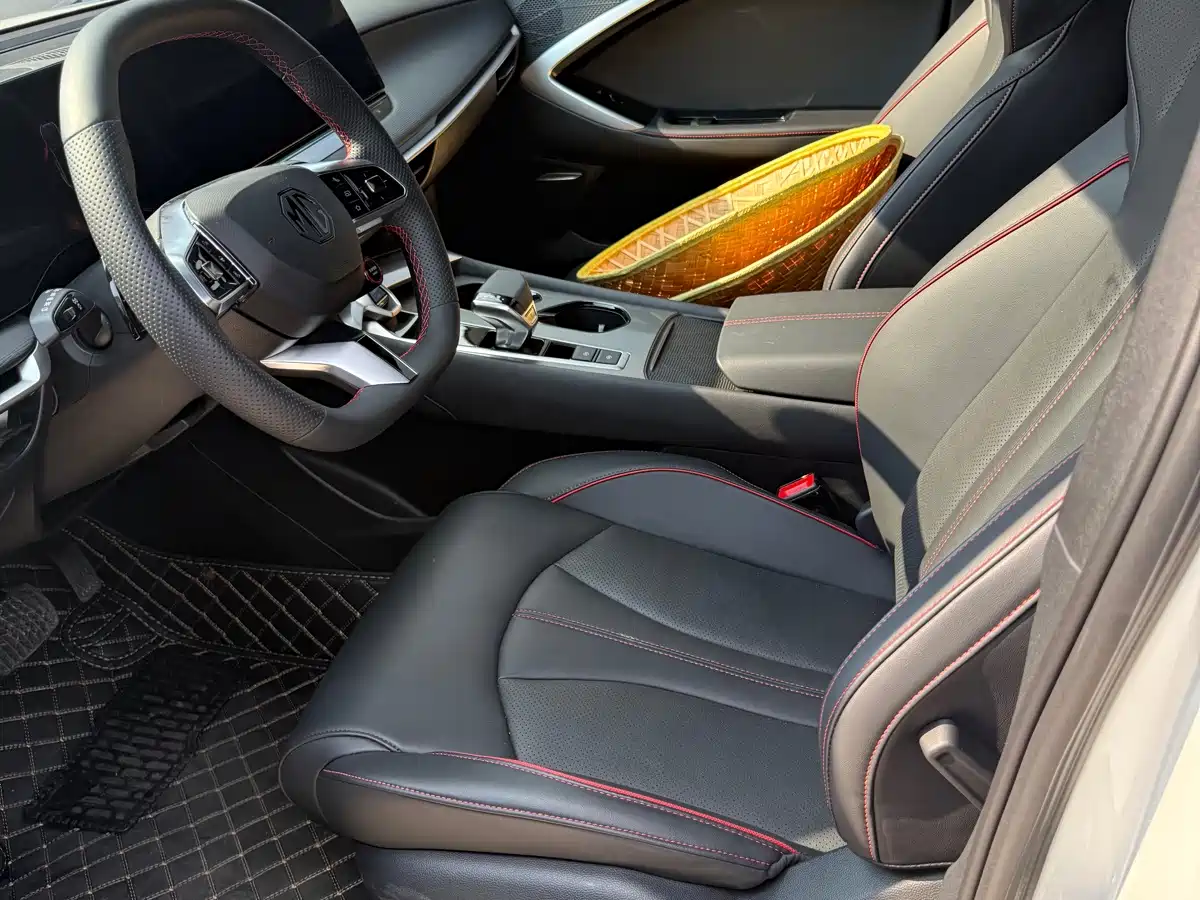 MG MG7 2025 2025 1.5T 300 DCT Luxury Edition