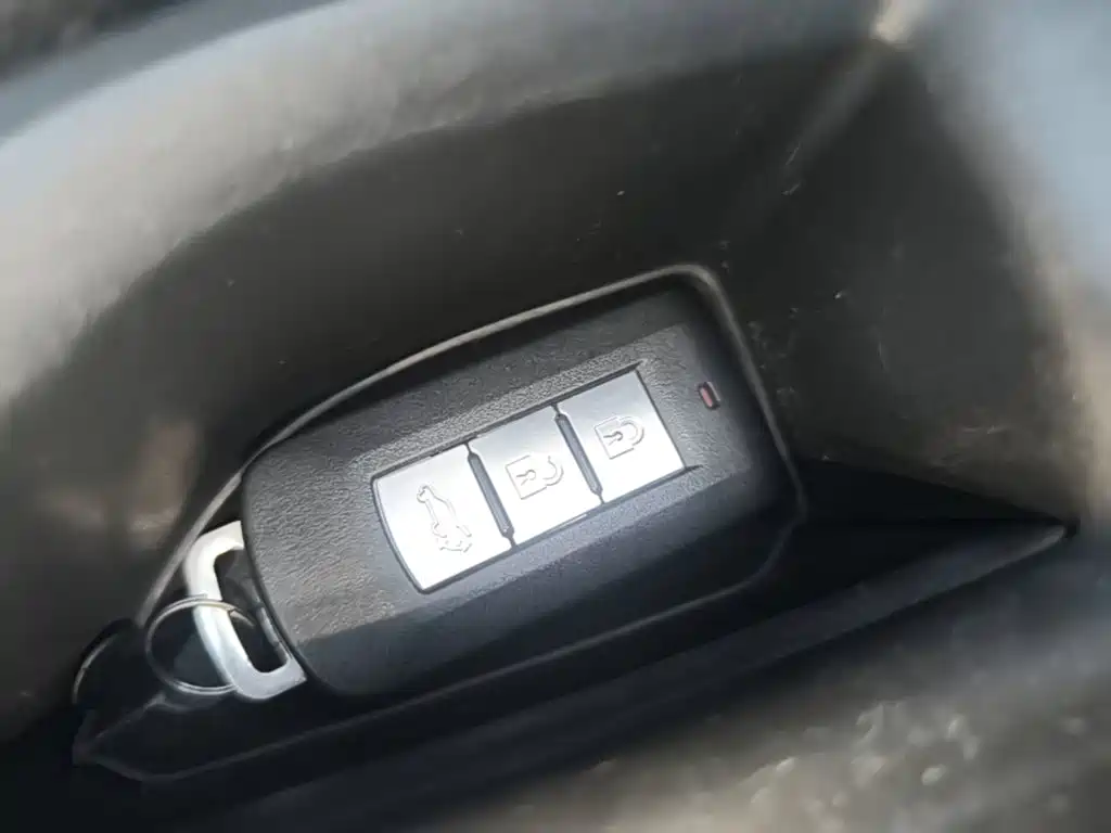 Фото 9 - Mitsubishi Outlander